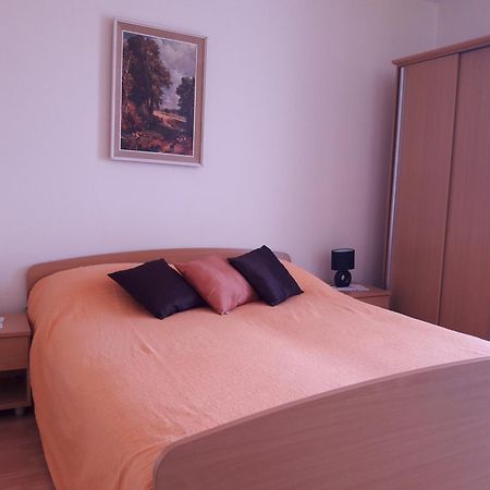Guest House Jelsa Jelsa  Zimmer foto